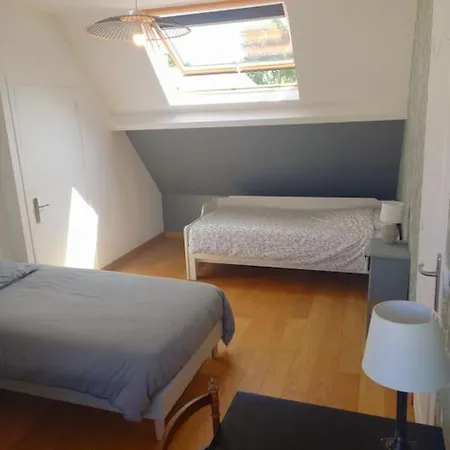 Maison 10 Personnes A 10 Minutes A Pieds De La Holiday home